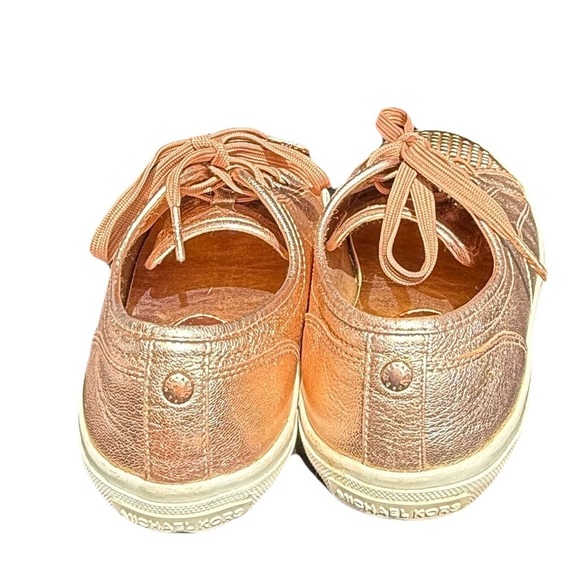 Michael Kors Gold Textured Sneakers Size 8 - Picture 4 of 5